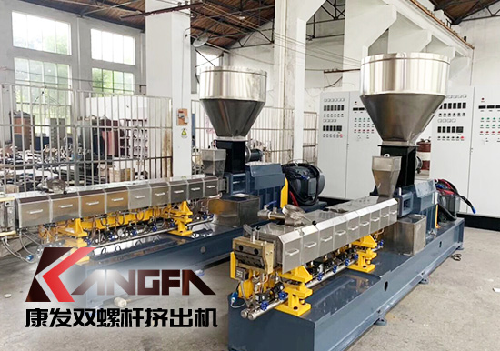 組合式螺桿和機(jī)筒萬(wàn)能性———通過(guò)改變螺桿和機(jī)筒組合順序，實(shí)現(xiàn)對(duì)不同物料、配方更佳使用效果